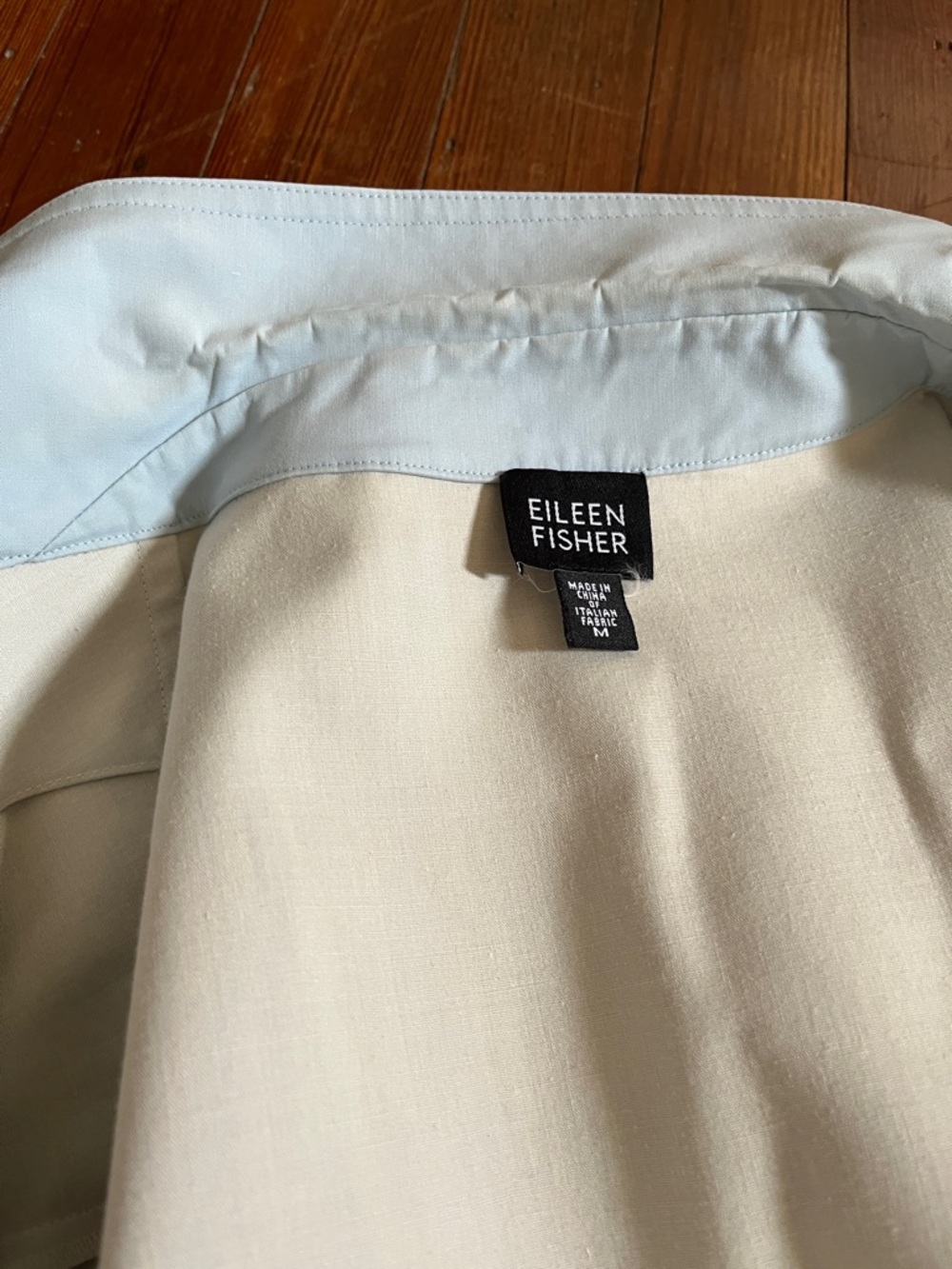EILEEN FISHER RAINCOAT - Picture 10 of 10